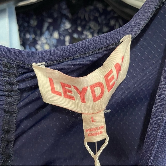 Leyden Ruched Tank Top in Navy NWT - Picture 8 of 11